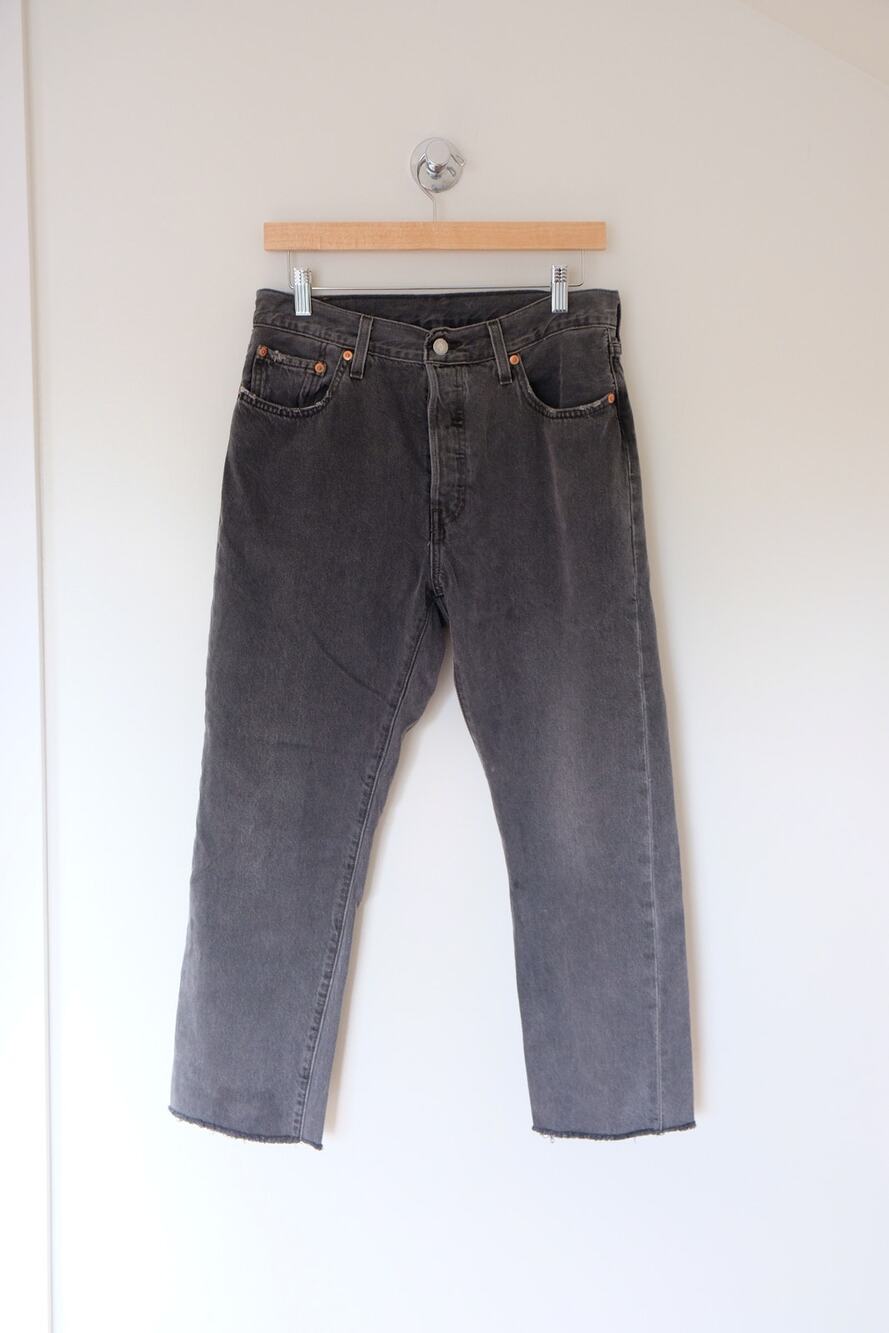 Levi's 501 Faded Black Jeans W29 L26 Cropped Raw Hem Straight Leg